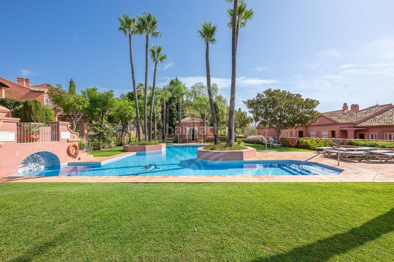 Foto 7dbb834f-1eaf-4f07-a3aa-bd4fe24164cd. Duplex avec chauffage parking piscine dans La Quinta Benahavís