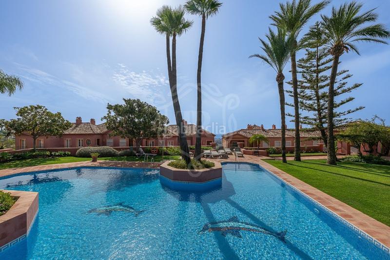 Foto ddce255b-4459-41f7-8a48-1f365de81a7d. Duplex avec chauffage parking piscine dans La Quinta Benahavís