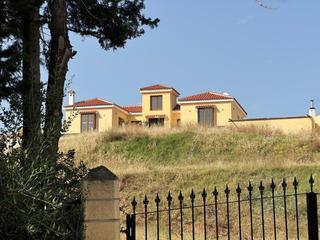 Xalet a Centro. Villa aislada de 4 dormitorios en mijas costa