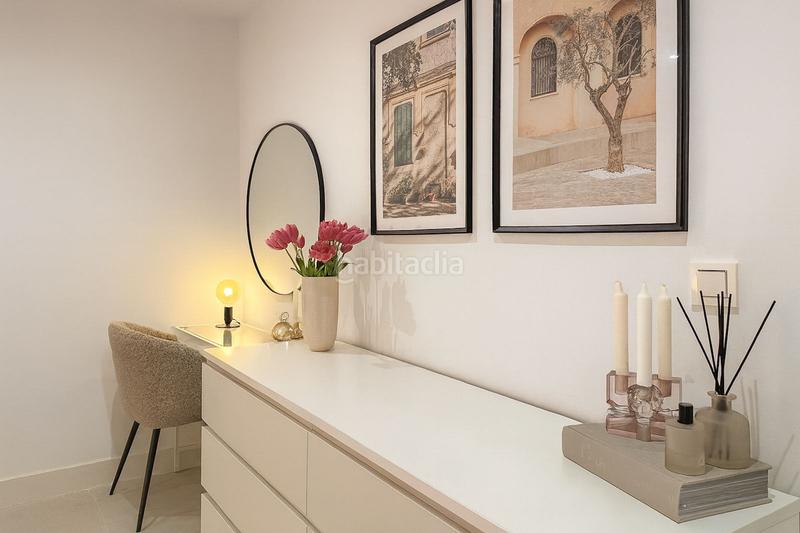 Foto 06fc00aa-decd-4b17-b4cb-7b6a4faef88f. Duplex avec chauffage parking piscine dans Cabopino - Artola Marbella