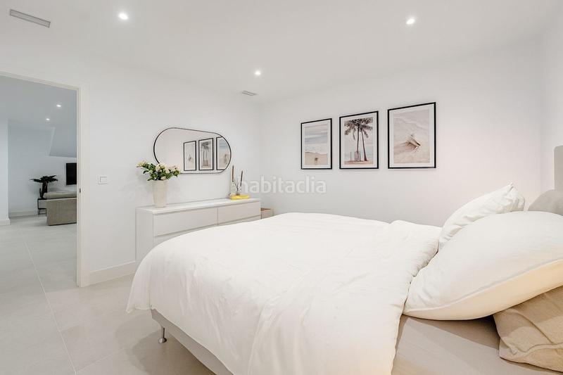 Foto 19eed814-37c8-4090-823b-029df945071d. Duplex avec chauffage parking piscine dans Cabopino - Artola Marbella