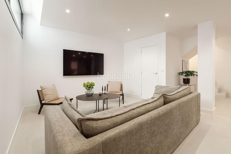 Foto 2bc469b7-7925-4b79-b907-c1359526fadd. Duplex avec chauffage parking piscine dans Cabopino - Artola Marbella