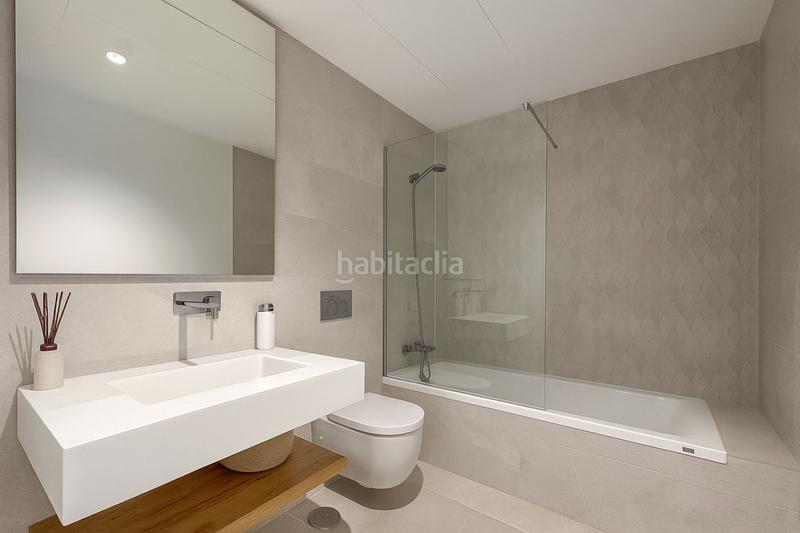 Foto 786bb708-d0f2-4d78-b70f-0d84ef7f8e17. Duplex avec chauffage parking piscine dans Cabopino - Artola Marbella