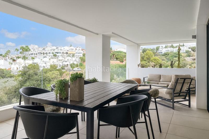 Foto a004b6ff-b585-4acd-940c-ead79134c9e2. Duplex avec chauffage parking piscine dans Cabopino - Artola Marbella