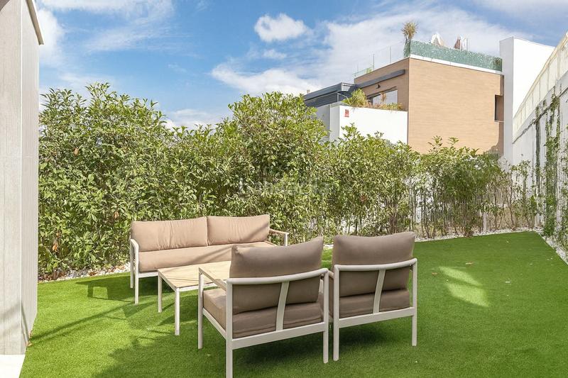 Foto b3083440-090a-44d6-8499-1309503fdade. Duplex avec chauffage parking piscine dans Cabopino - Artola Marbella