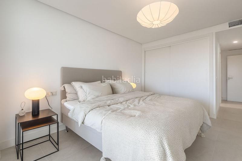 Foto be400f74-f9da-4ea4-bc8d-b80076b4bd3f. Duplex avec chauffage parking piscine dans Cabopino - Artola Marbella