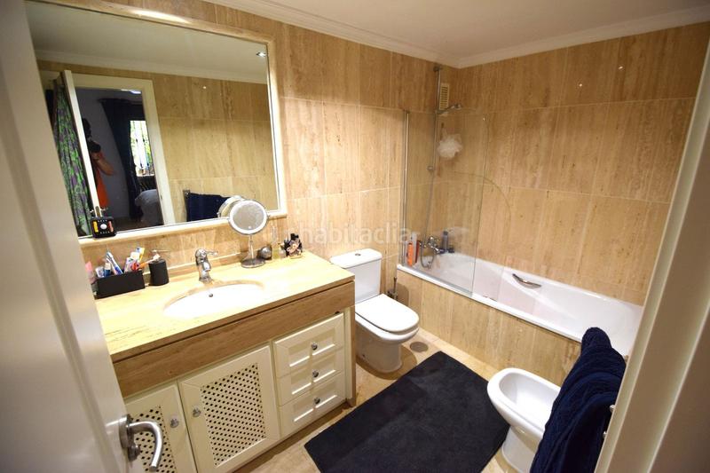 Foto 60218f30-3ff4-47b4-bcfd-d56838a8c2be. Rez-de-chaussée avec chauffage parking piscine dans Mijas