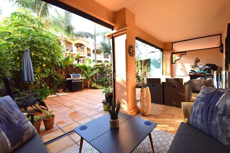 Foto d215447e-48ea-4c98-a6d3-b222544d7a2d. Rez-de-chaussée avec chauffage parking piscine dans Mijas