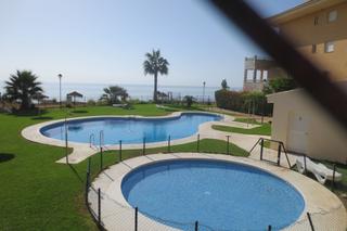 Apartamento en Centro ciudad. Apartamento en planta media de 1 dormitorios en fuengirola