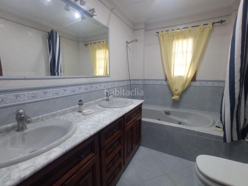 Foto ca8954aa-25a8-42fb-abad-4a789cee7b72. Chalet villa aislada de 5 dormitorios en Mijas pueblo Mijas