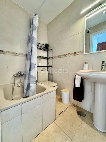 Foto 10208c7d-dd37-4ff2-ad79-64127501b0d9. Attique dans Centro ciudad Fuengirola