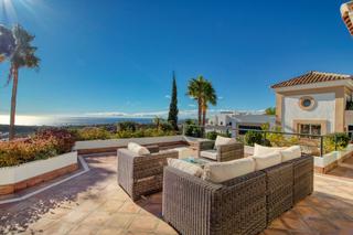 Apartament a Casares pueblo. Apartamento en planta media de 2 dormitorios en casares