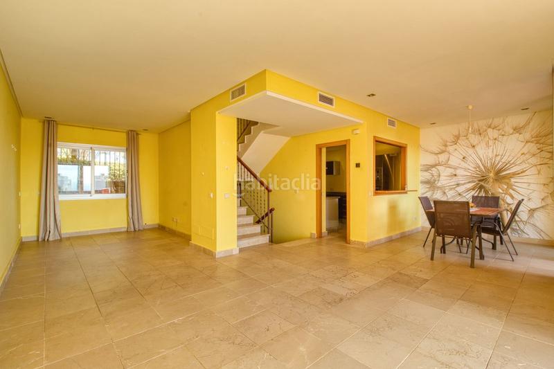 Foto 07927c02-29e8-49ff-9a3f-cedeeeadbdb0. Casa adosada adosado de 4 dormitorios en San Luis de Sabinillas Manilva