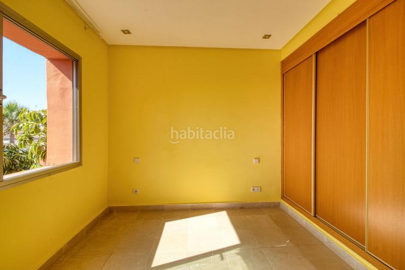 Foto 875c0594-6e3d-4c45-bfb0-288a923aac78. Casa adosada adosado de 4 dormitorios en San Luis de Sabinillas Manilva