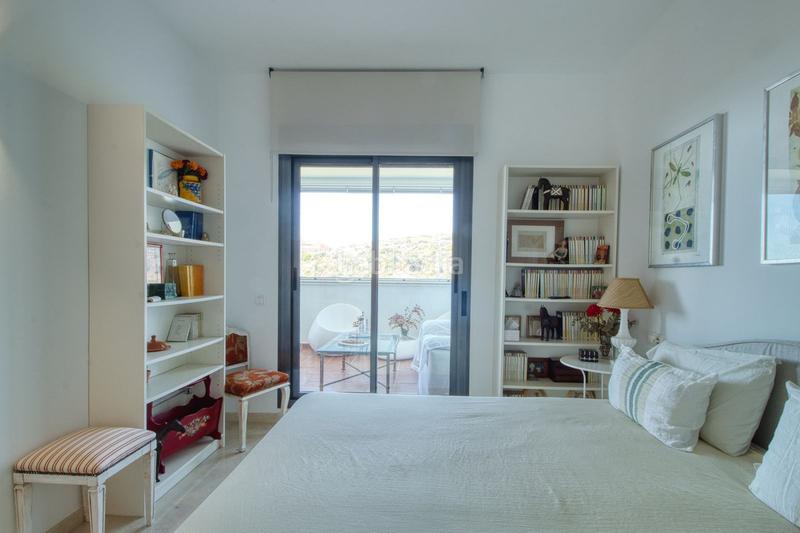 Foto 77179b0b-d1c8-4186-9c6c-795dfe4e6a4d. Ground floor with heating parking pool in San Luis de Sabinillas Manilva