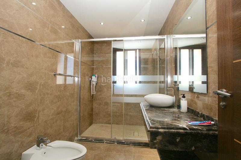 Foto 5f5e788c-2d08-4e35-a4c7-8e57591a2925. Chalet villa aislada de 8 dormitorios en sierrezuela en Mijas