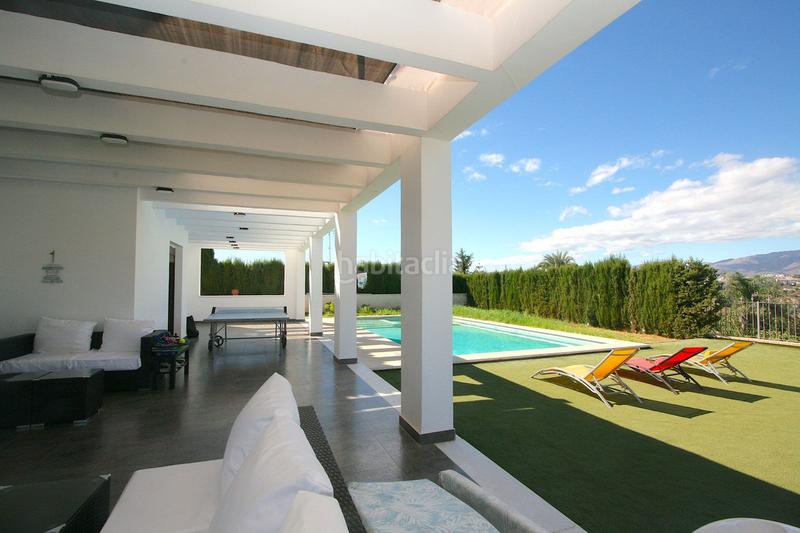 Foto 87457ff7-38d4-4fc4-aeb3-1a70922f15f1. Chalet villa aislada de 8 dormitorios en sierrezuela en Mijas