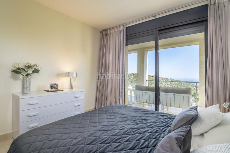 Foto 00ad4d2f-3d89-486e-a628-9af2feb172ba. Apartament amb calefacció aparcament piscina a Alto de los Monteros Marbella