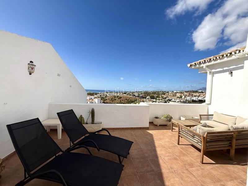 Foto 3460ac73-2380-4112-b0ce-5e34f67c2084. Attique avec chauffage piscine dans Riviera del Sol Mijas