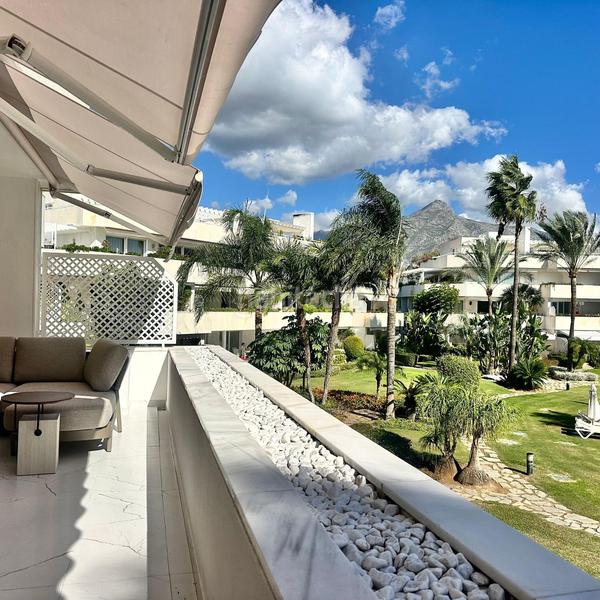 Foto 1e95e85c-c9de-42d4-9fb5-cb26e6784abc. Apartament amb calefacció aparcament piscina a Aloha Marbella