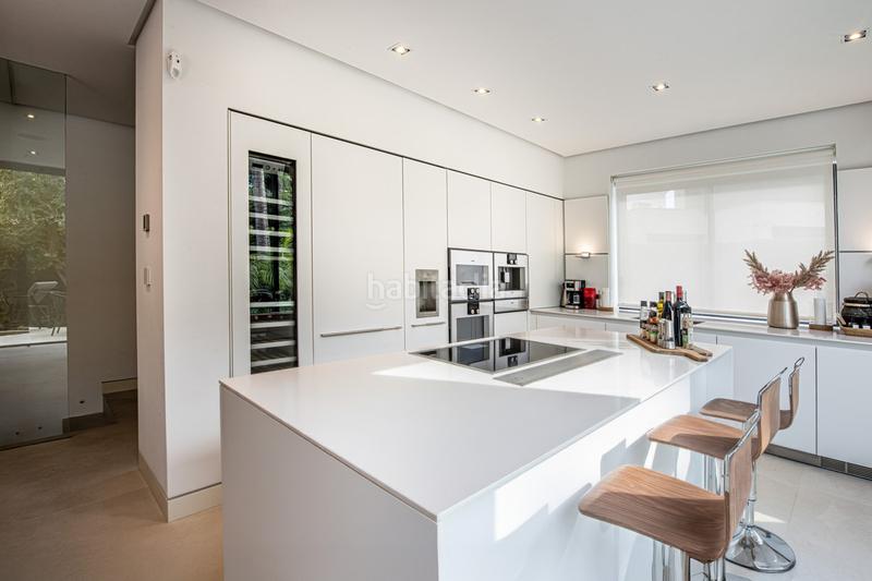 Foto 2aaf5082-c7fb-41c7-a883-92c84a60fe6a. Chalet con riscaldamento parcheggio piscina in La Carolina - Guadalpín Marbella