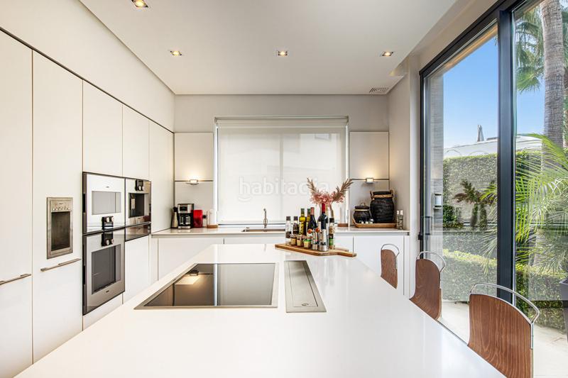 Foto 30ed85fb-d798-459c-ae75-1a2d8e0fad49. Chalet con riscaldamento parcheggio piscina in La Carolina - Guadalpín Marbella