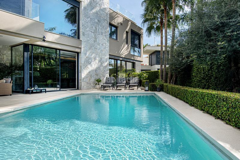 Foto 887c53ee-75f4-44a3-9a39-0a230c3081e3. Chalet con riscaldamento parcheggio piscina in La Carolina - Guadalpín Marbella