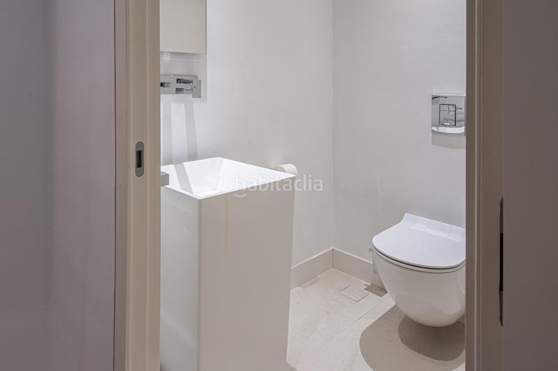 Foto d3f0b604-a383-4c63-b5ff-056e73dd1006. Chalet con riscaldamento parcheggio piscina in La Carolina - Guadalpín Marbella