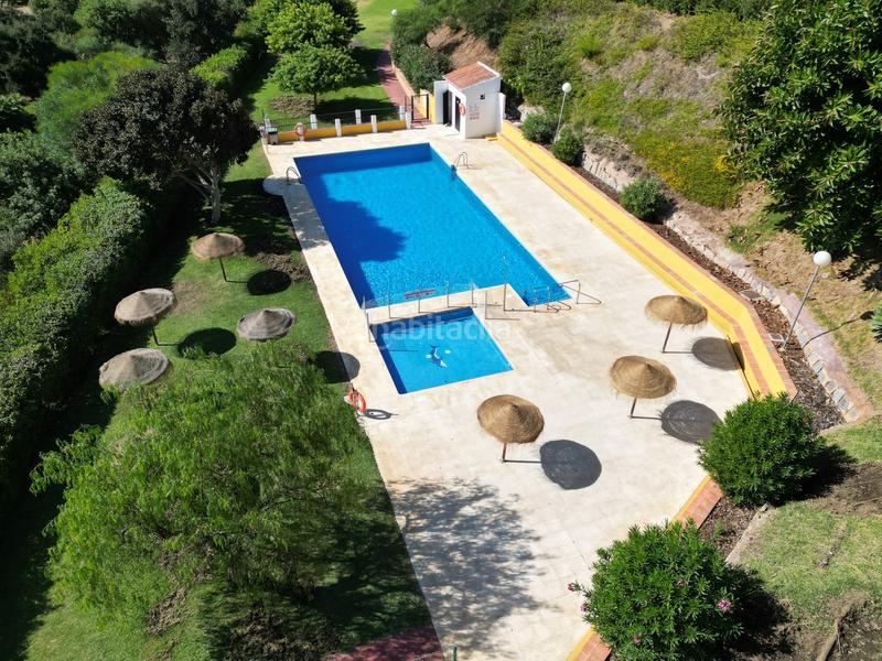 Foto 7cd65fc4-9525-436f-b813-b90912b0cd5d. Planta baixa amb piscina a El Faro de Calaburra - Chaparral Mijas