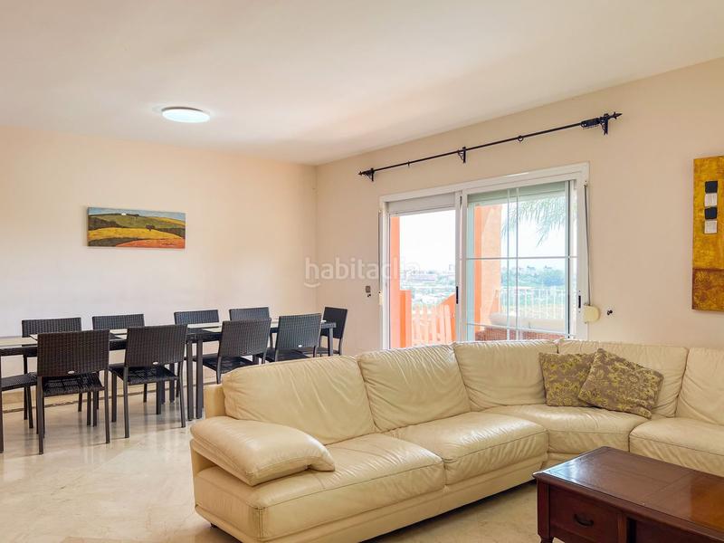 Foto 1f5fffad-fe1e-4b75-97e9-df88166328de. Chalet mit heizung parking pool in Hipódromo - Cerrado del Águila Mijas