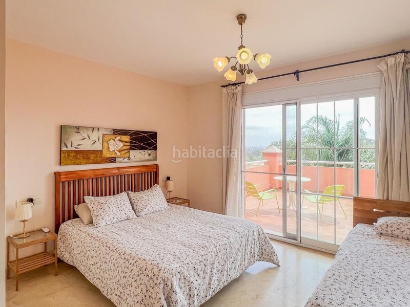 Foto 2c577ed5-cc66-4c1c-91f1-ce715398c5cd. Chalet mit heizung parking pool in Hipódromo - Cerrado del Águila Mijas