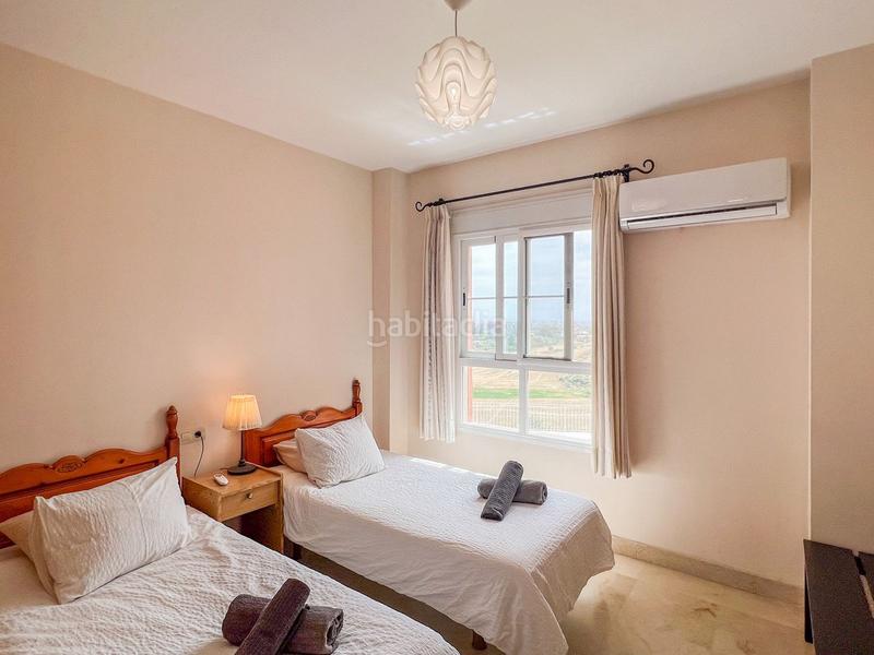 Foto 9115ce37-f9a3-47b3-84c6-6393d822dd76. Chalet mit heizung parking pool in Hipódromo - Cerrado del Águila Mijas