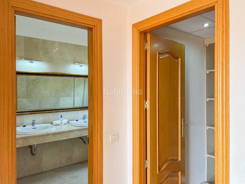 Foto a47a6198-196b-4122-af6c-a965c49fef61. Chalet mit heizung parking pool in Hipódromo - Cerrado del Águila Mijas