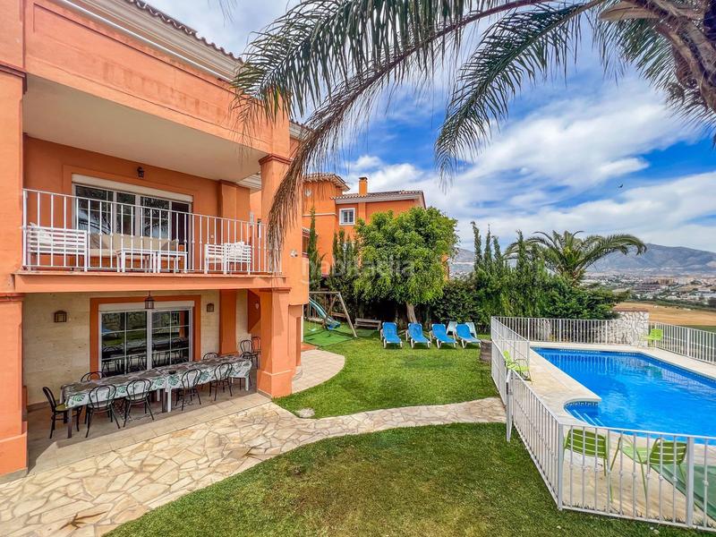 Foto b0f290da-f155-4c6a-857e-9d8fa46643a4. Chalet mit heizung parking pool in Hipódromo - Cerrado del Águila Mijas