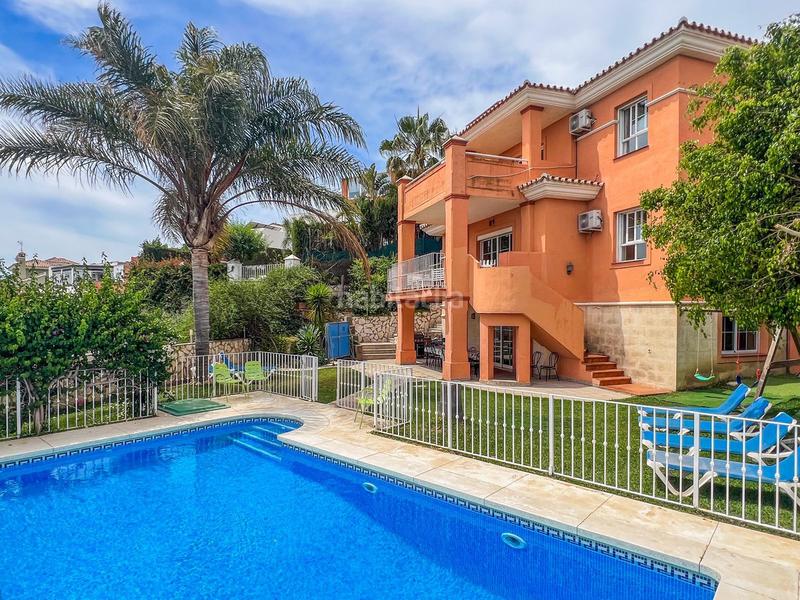 Foto c662ce5a-17f5-458c-9e2b-0bf41271e87c. Chalet mit heizung parking pool in Hipódromo - Cerrado del Águila Mijas