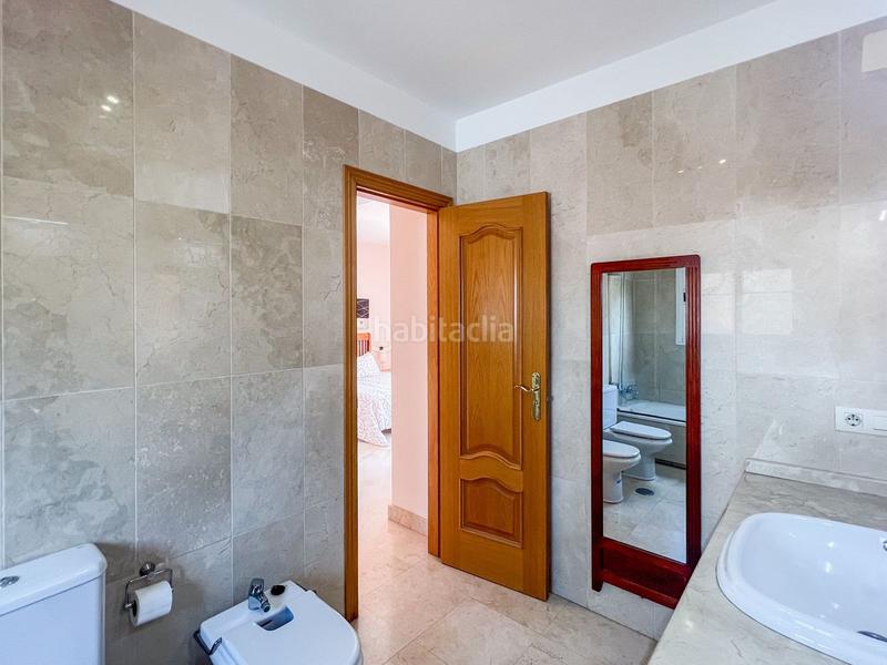 Foto cb12407e-2382-4ac0-a4e4-e6779bd51987. Chalet mit heizung parking pool in Hipódromo - Cerrado del Águila Mijas