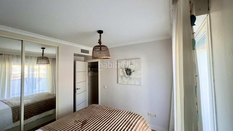 Foto 17226cc7-7cb3-4282-8953-385250e3864b. Àtic amb calefacció aparcament piscina a Nueva Andalucía centro Marbella