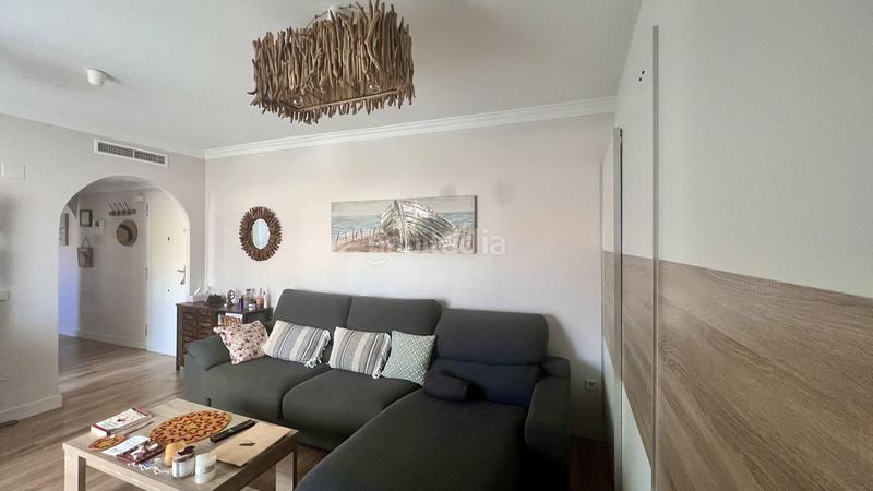 Foto 17c1837f-e50c-4b25-9fd2-c0c143079195. Àtic amb calefacció aparcament piscina a Nueva Andalucía centro Marbella