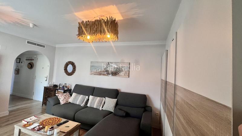 Foto 20043f8d-4520-4932-9ca4-90dc179bfb41. Àtic amb calefacció aparcament piscina a Nueva Andalucía centro Marbella