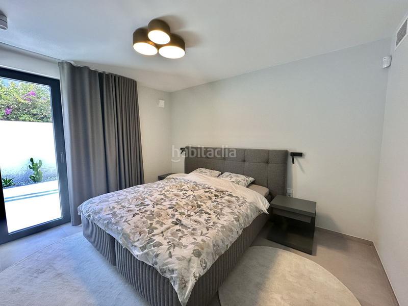 Foto 07126d9e-2d8a-4919-915d-cf463d571afd. Xalet amb calefacció aparcament piscina a Puerto Banús Marbella