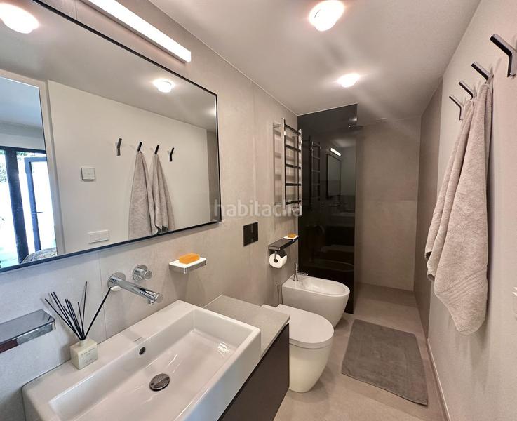 Foto d5e7c108-6bc1-4672-82ec-f533ddd0fcd6. Xalet amb calefacció aparcament piscina a Puerto Banús Marbella