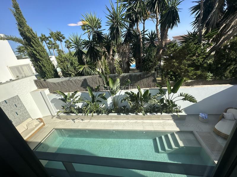 Foto eb3da352-7eff-4a48-9fe8-f3aabe64454b. Xalet amb calefacció aparcament piscina a Puerto Banús Marbella