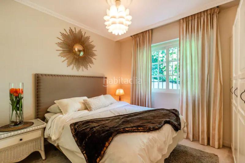 Foto 87996a02-5fbd-4f74-943c-954bdfef8051. Chalet con riscaldamento parcheggio piscina in Nueva Andalucía centro Marbella