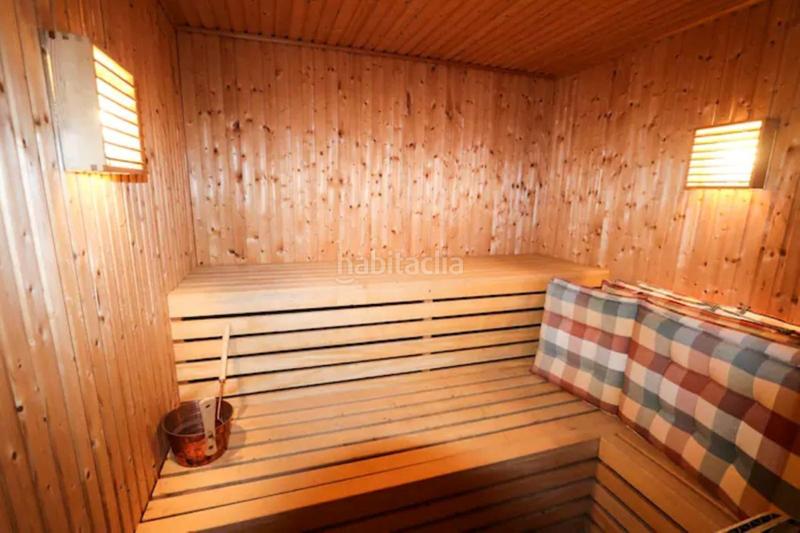 Foto afe1a2f9-dee0-4cce-bb04-1e108b83071b. Chalet con riscaldamento parcheggio piscina in Nueva Andalucía centro Marbella