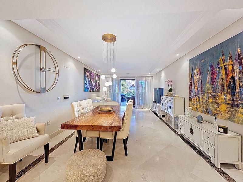 Foto 4c987f6a-bbb0-4c5c-bbb8-f6b70a128a9f. Apartament amb calefacció aparcament piscina a Bel - Air Estepona