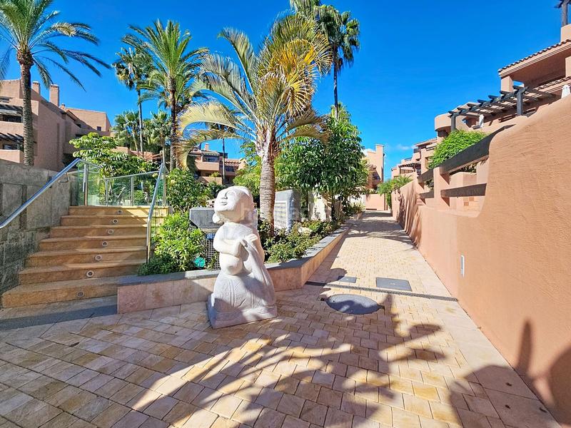 Foto c7a8ce6a-4c64-4abb-9aa6-387703a44435. Apartament amb calefacció aparcament piscina a Bel - Air Estepona