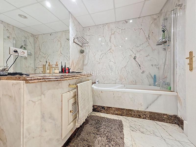 Foto cd0d6093-587a-4981-98e0-4c8940fca9de. Apartament amb calefacció aparcament piscina a Bel - Air Estepona