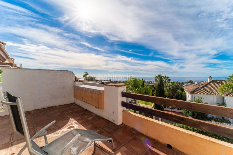 Foto d03f4a6c-cc1b-41f9-8c0d-5b6ab3146124. Casa adossada amb calefacció aparcament piscina a Marbella