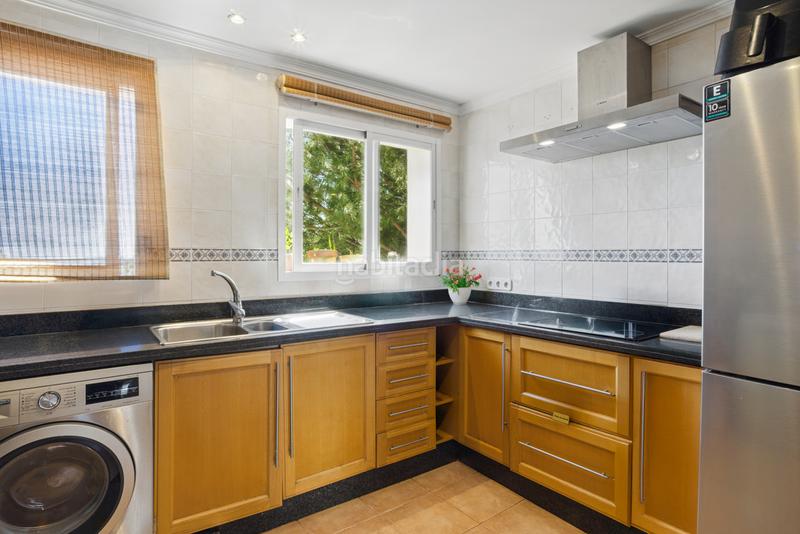 Foto cf2685c4-bd55-4a25-82ba-1e149ca4e520. Ático  de 4 dormitorios en nueva andalucía en Marbella