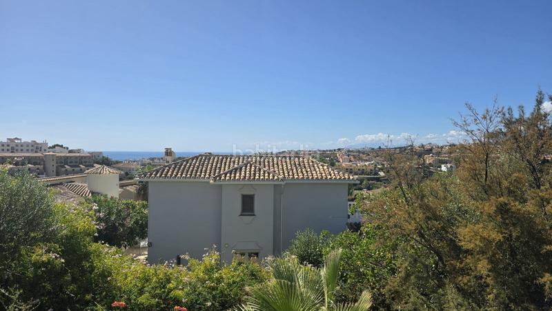 Foto 7bbe90b7-ddce-4469-bdad-a6045bf7ee1f. Planta baixa amb calefacció aparcament piscina a Mijas